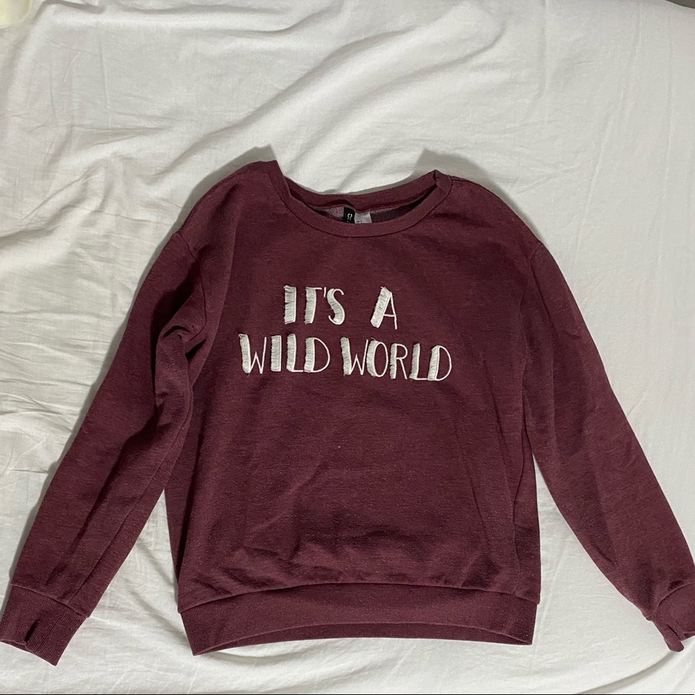 Sweatshirt
